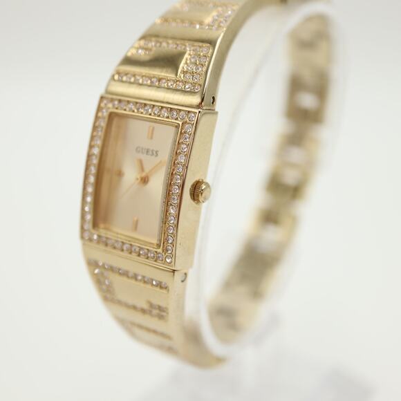 Guess Womens Gold Tone Gem Pave 18mm Rectangle Watch Jewel Bracelet New Battery - Picture 8 of 12